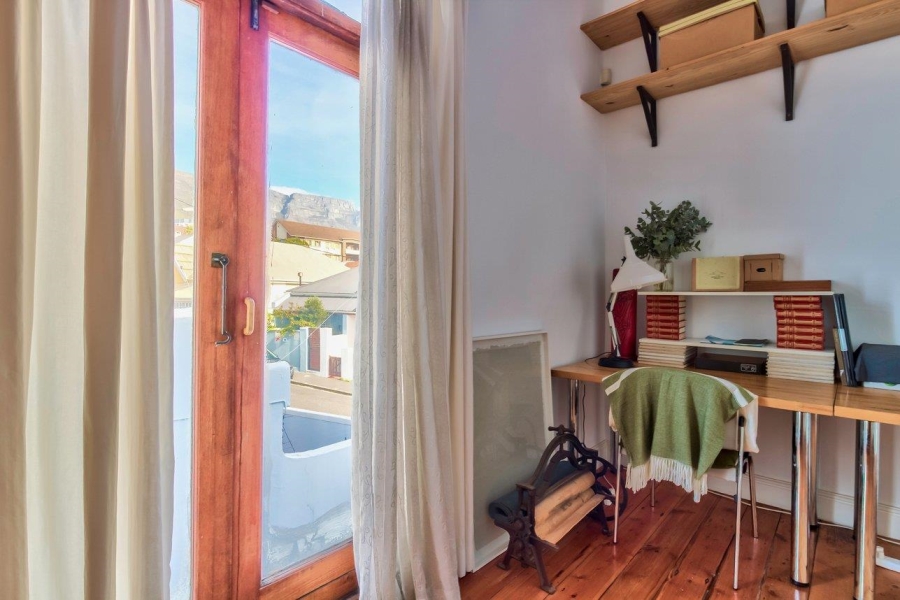 2 Bedroom Property for Sale in Woodstock Western Cape